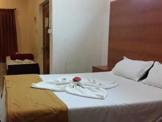 Maizons Lakeview Resort